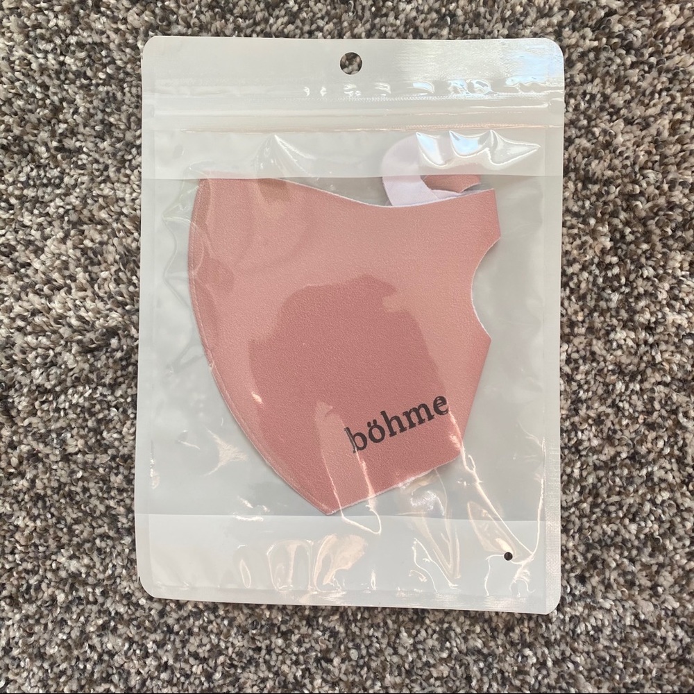Bohme pink face mask